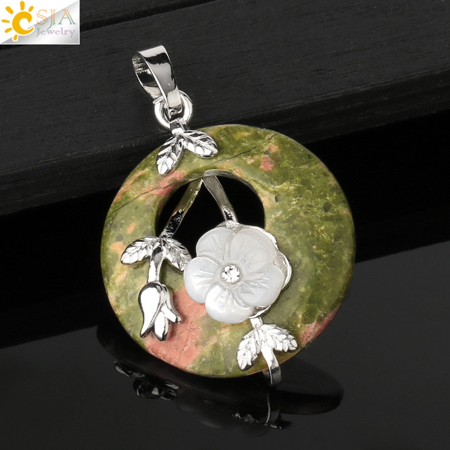 Round Flower Leaf Necklace