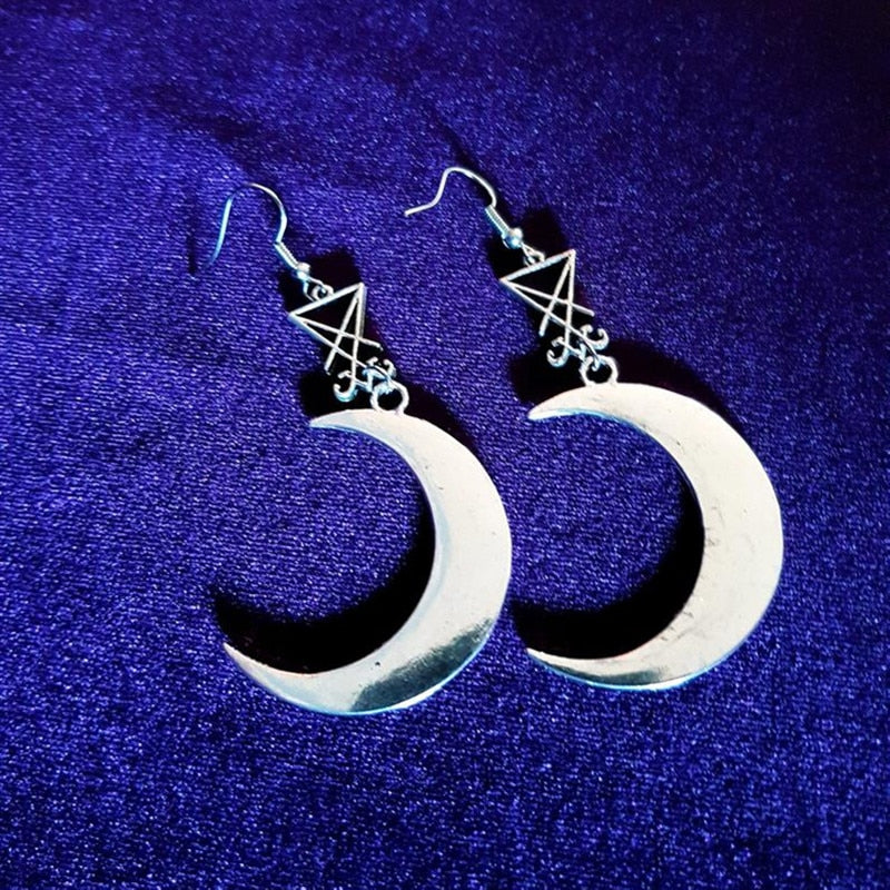 Crescent Moon earrings Many Styles