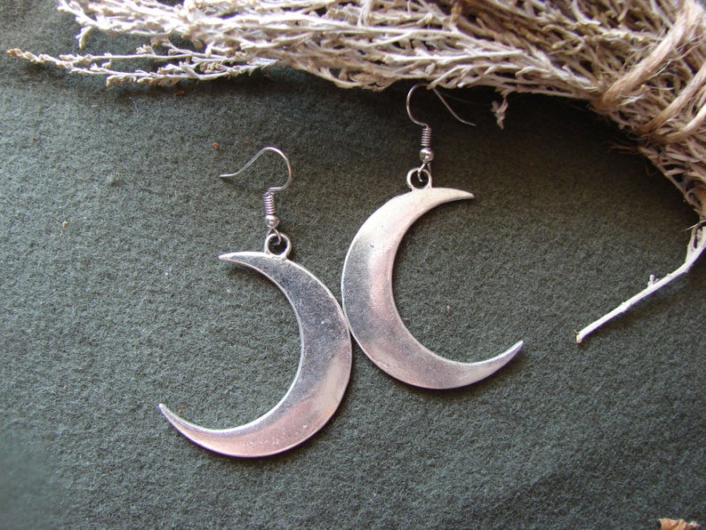 Crescent Moon earrings Many Styles