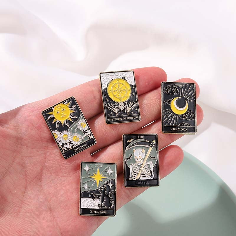 Tarot Enamel Pins