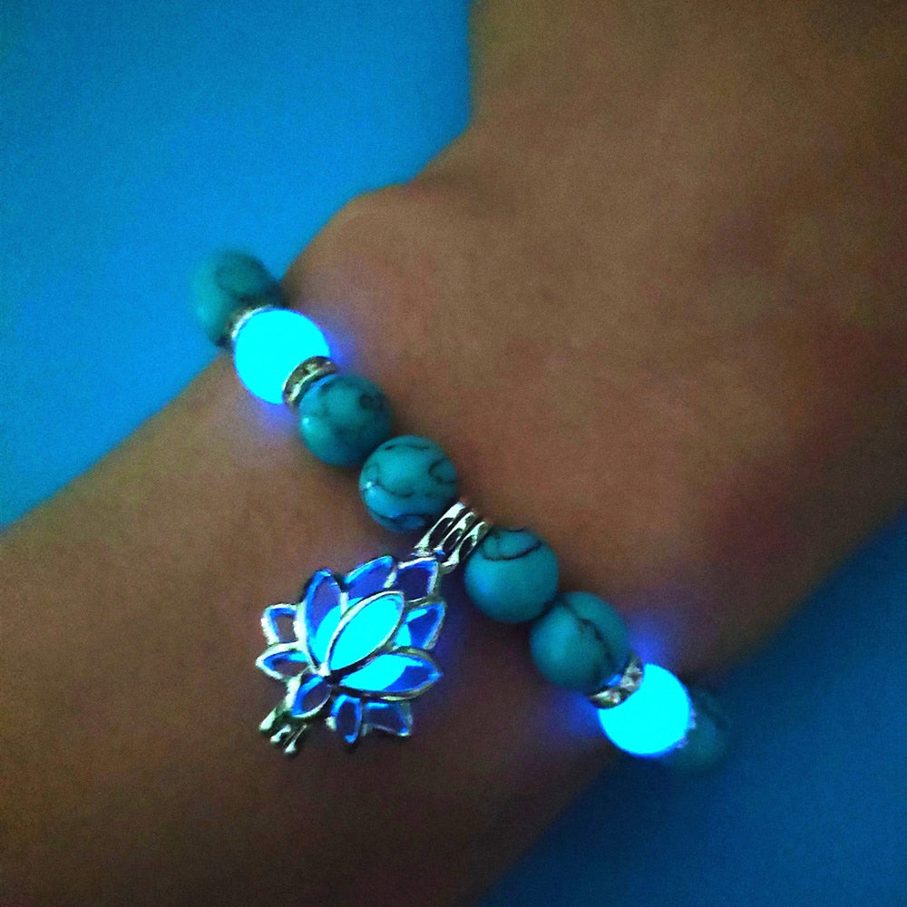 Stone Luminous Lotus Charm Bracelet