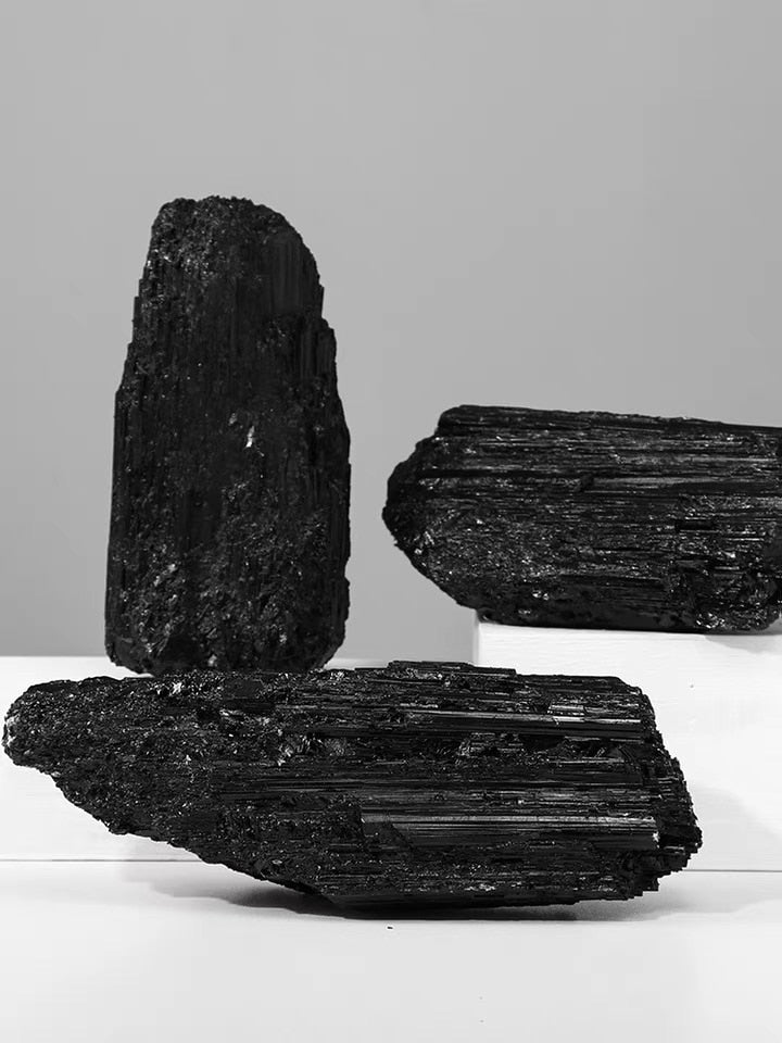 30-400g Black Tourmaline